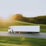 Nota obciążeniowa w transporcie - kiedy przewoźnik musi zapłacić, a kiedy nie?